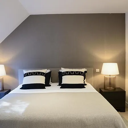 Domaine Des Bruyères Couette-café 3*