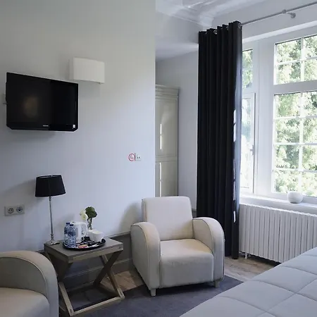 Domaine Des Bruyeres Bed & Breakfast *